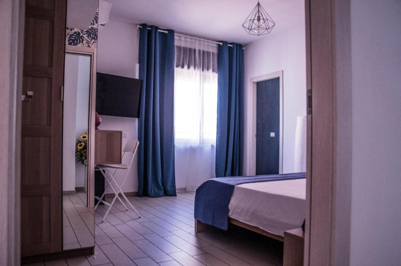Walk Rooms Naples Exterior photo