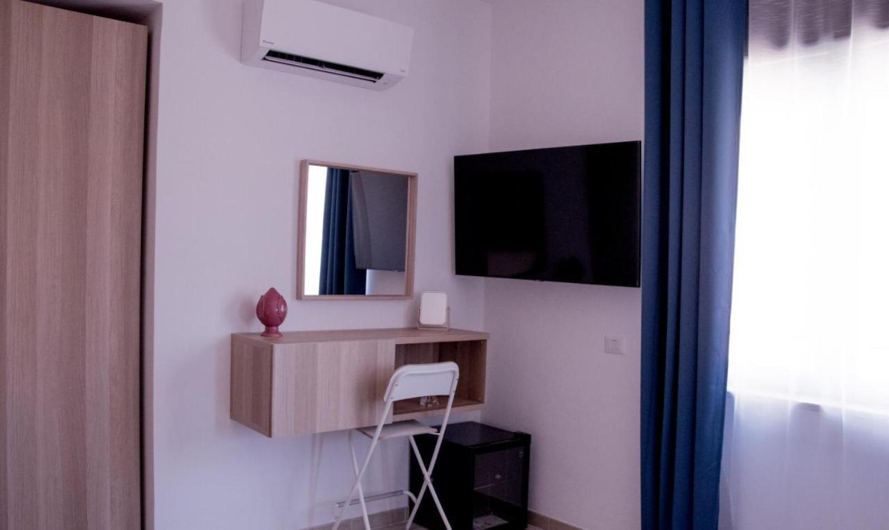 Walk Rooms Naples Exterior photo